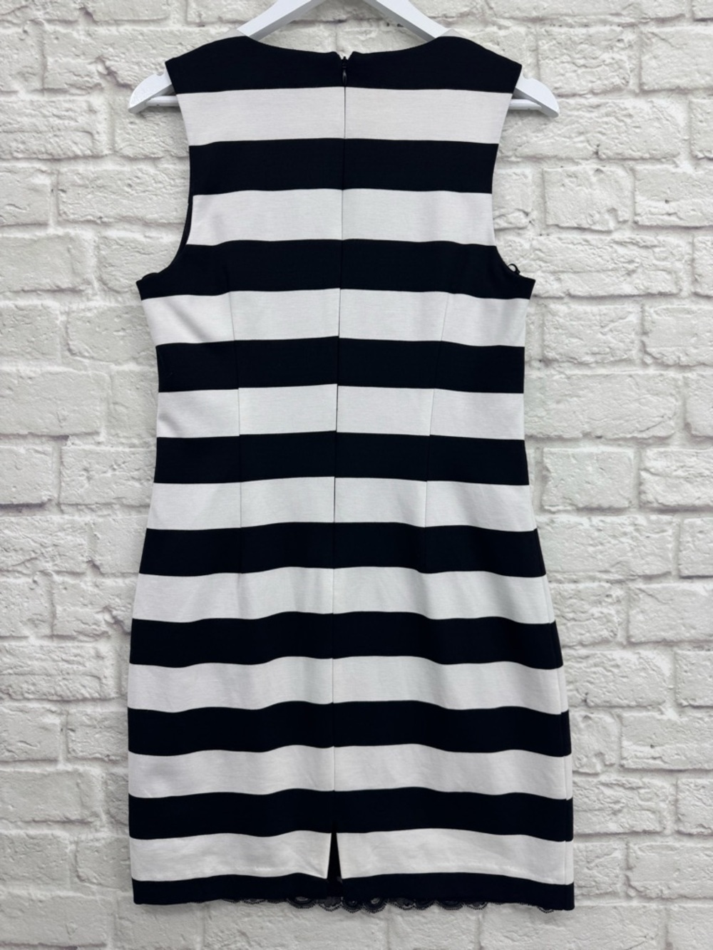 Trina Turk Striped Sheath Dress Size 12 Black White Sleeveless Square Neck - Picture 6 of 13